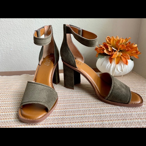 NEW Franco Sarto ‘Caia’ Block Heeled Sandals 9 - Picture 6 of 11